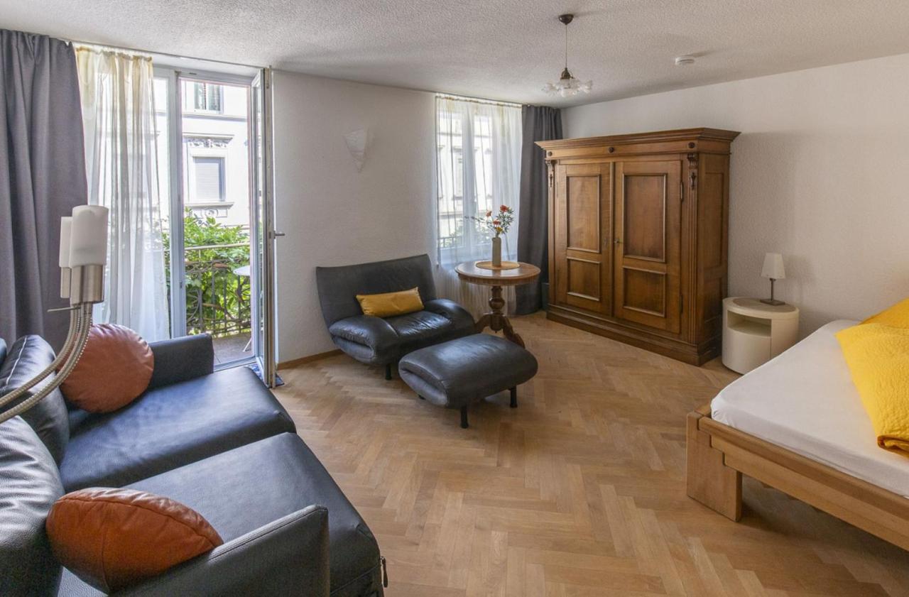 Apartments Im Cafe Einstein Φράιμπουργκ Εξωτερικό φωτογραφία