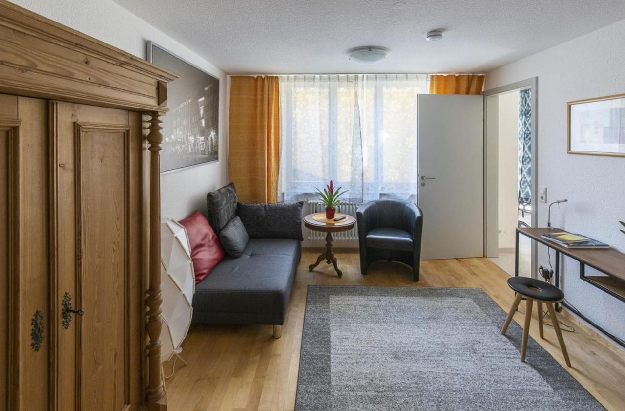 Apartments Im Cafe Einstein Φράιμπουργκ Εξωτερικό φωτογραφία